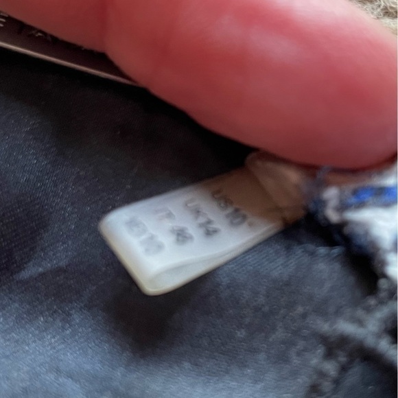 ELIE Tahari dress size 10 - Picture 10 of 10